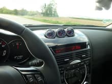 BM Customs Steeringwheel, Custom gauge pod with Prosport Premium gauges