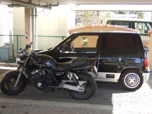My Honda CB400 SF and Suzuki Alto Works RS-R