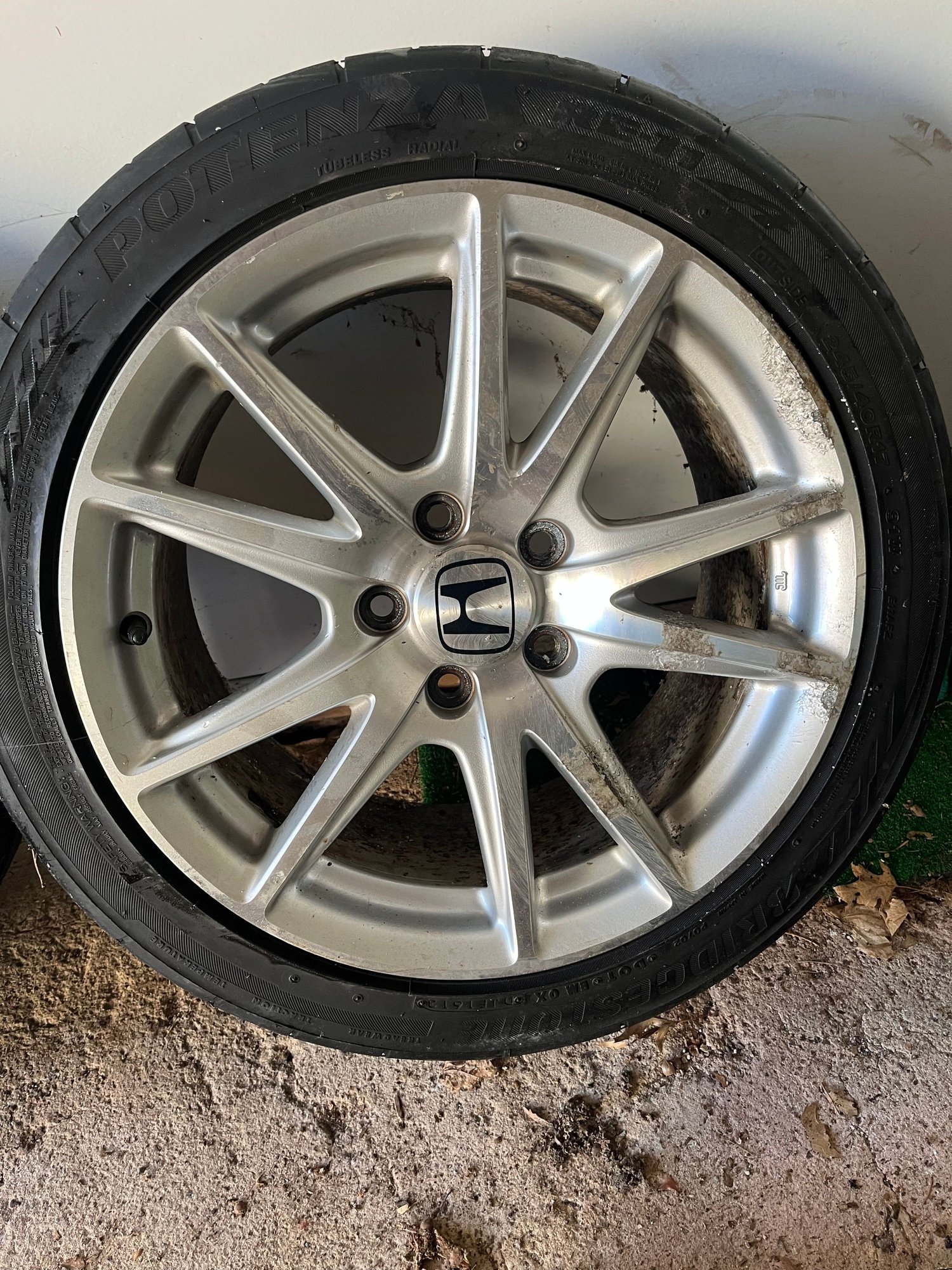 Wheels and Tires/Axles - AP1V1 Wheels - Used - All Years  All Models - Wh, CT 06119, United States