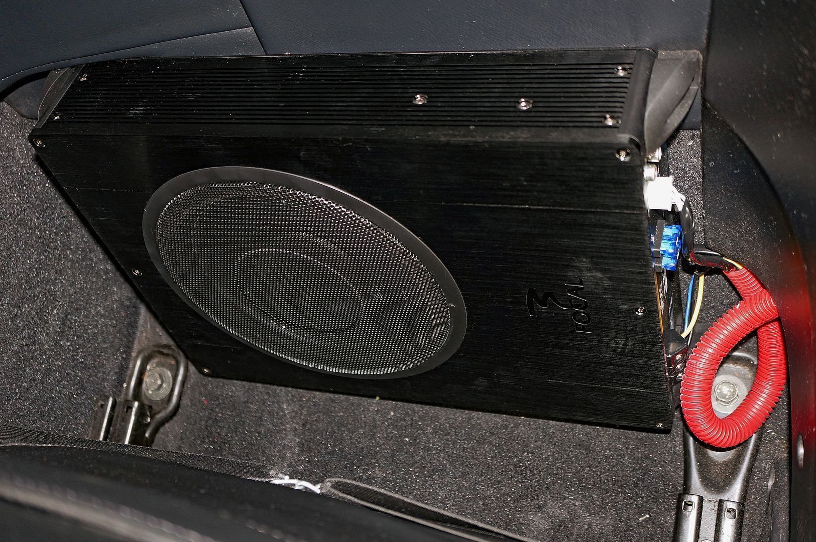 Focal Subwoofers voiture Ibus 2.1 : : High-Tech