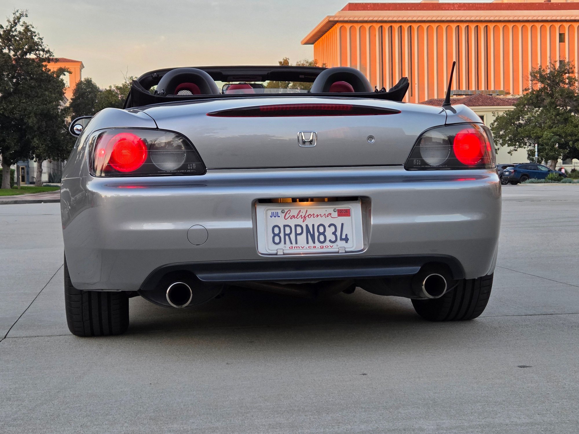 2000 Honda S2000 - Beautiful 2000 Honda S2000 - Used - VIN JHMAP1147YT007530 - 33,500 Miles - 4 cyl - 2WD - Manual - Convertible - Silver - Glendale, CA 91203, United States