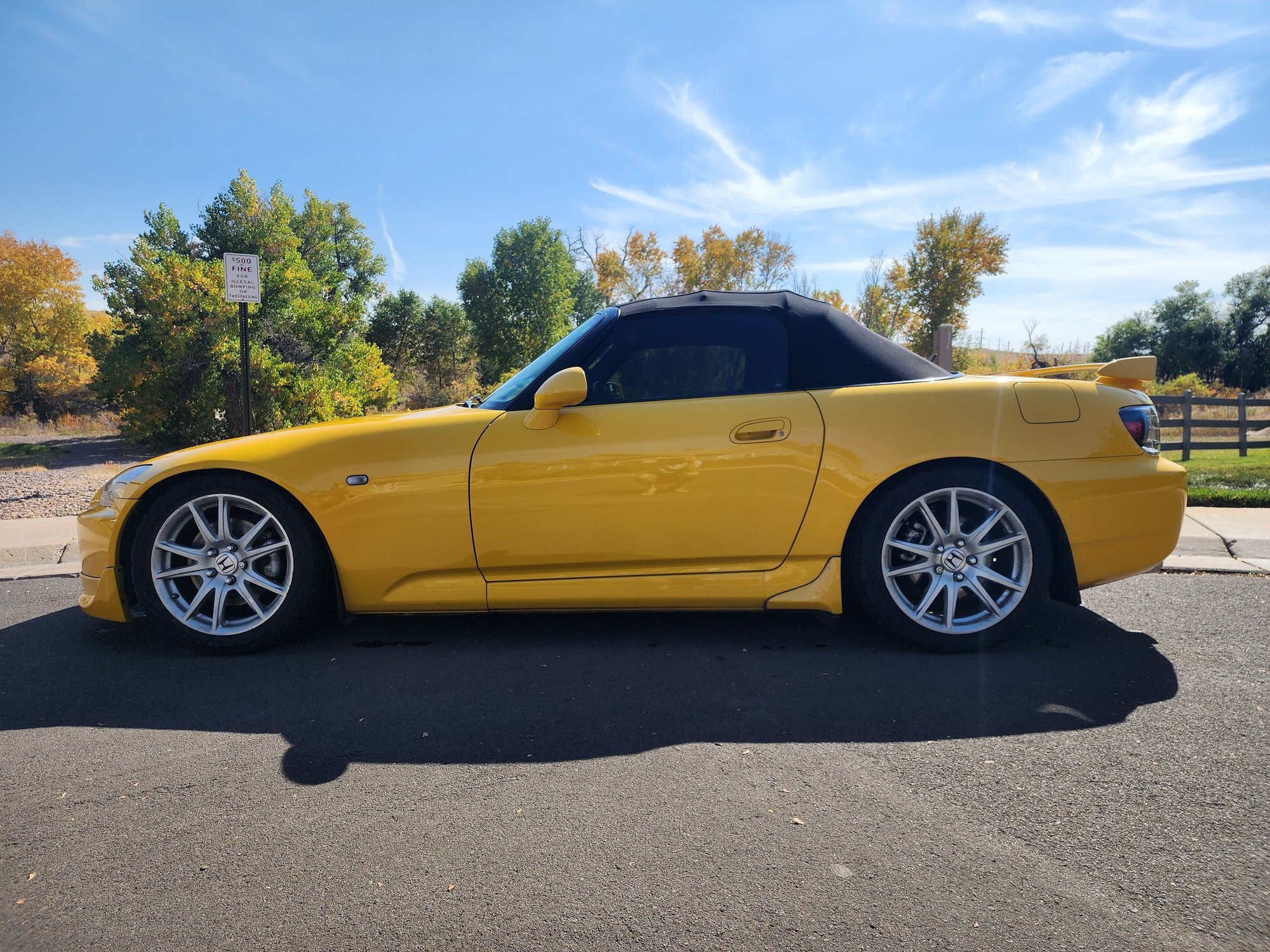 2005 Honda S2000 - FS:CO 2005 Rio yellow Honda s2000 - Used - VIN jhmap21455s005816 - 103,000 Miles - 4 cyl - 2WD - Manual - Convertible - Yellow - Parker, CO 80134, United States