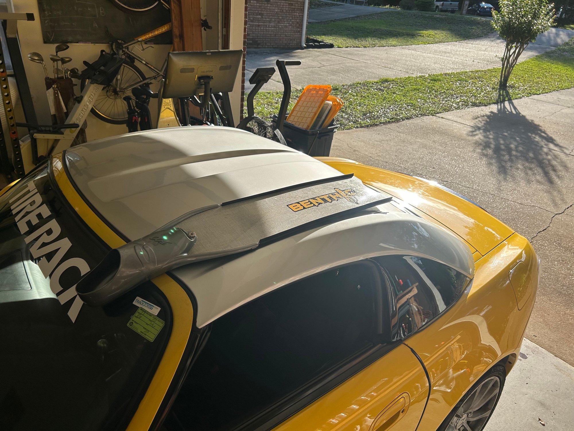 Aside from watching a couple of videos, I have no clue how to try to make my own cf hardtop