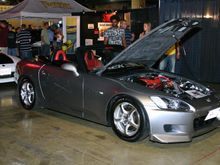 hin_philly_62604_s2000_20.jpg