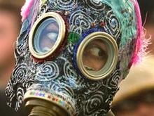 Funky_Gas_Mask.jpg