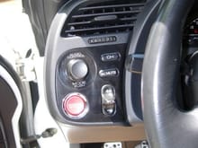 2004 dash radio controls