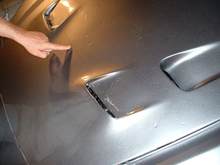line on hood.JPG