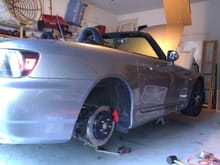 S2000 Wilwood 6 Piston front and 2 Piston rear Big Brake Kit Going In