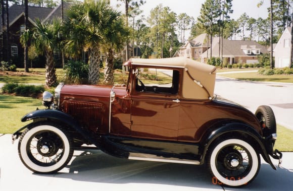 1931 Model A Ford With Rumble Seat 2.jpg