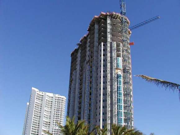 PC120221.JPG