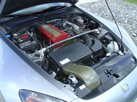 engine bay.jpg