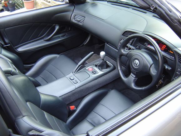 s2000interior.JPG