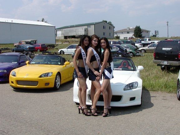 s2000-girls1showgirls.jpg