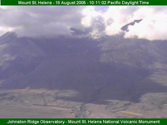 mshvolcanocam08-18-05-1011a.jpg