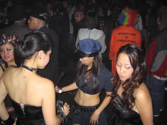 halloween 2005 076.jpg