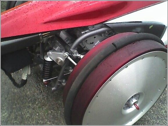 landspeedCarCloseup.jpg