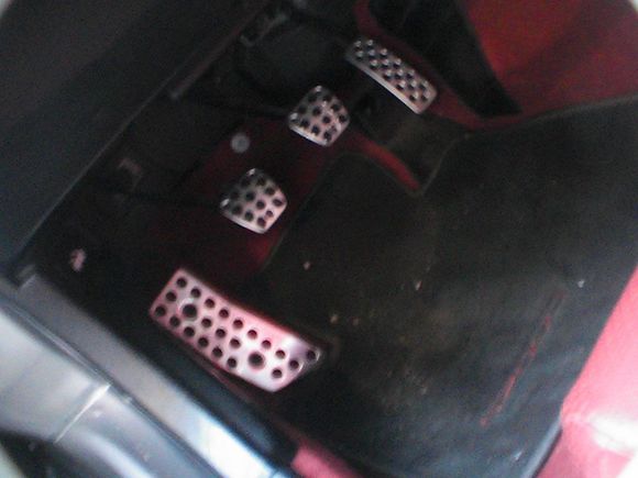 Aftermarket-dead-pedal.jpg