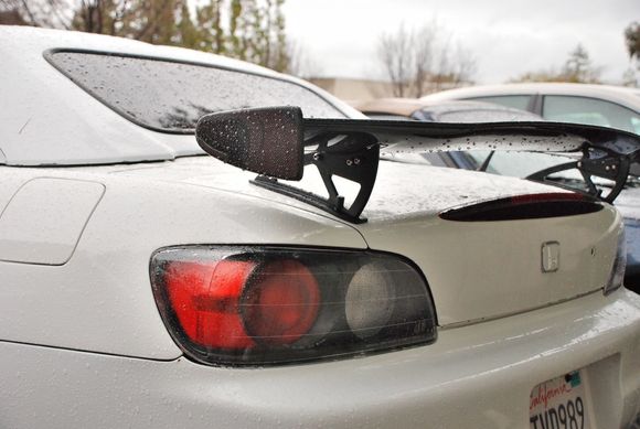 3/4 Rear view of wing