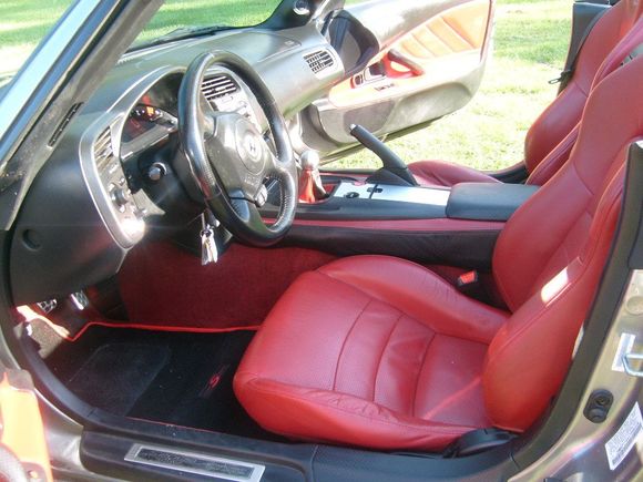 CLEAN INTERIOR! :D