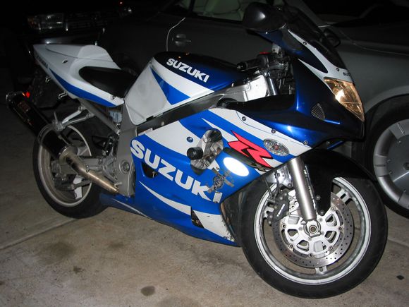 GSX 600R.jpg