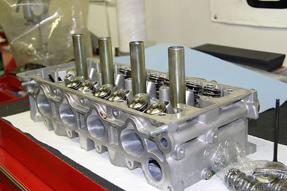 Laskey Racing dual springs &amp; Ti retainers