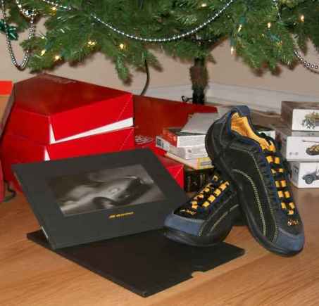 S2K_Christmas_Swag.jpg
