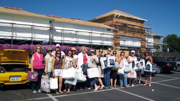 06 at the mall - group.jpg