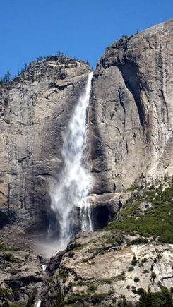 18 Yosemite Falls.jpg
