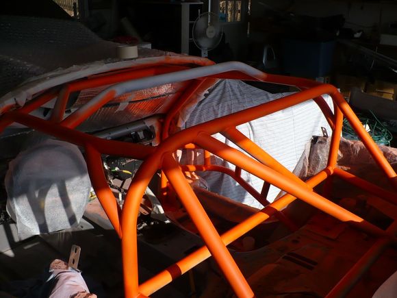 Painting rollcage 006.jpg