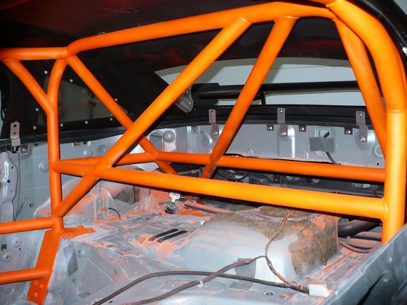 Painting rollcage 015.jpg