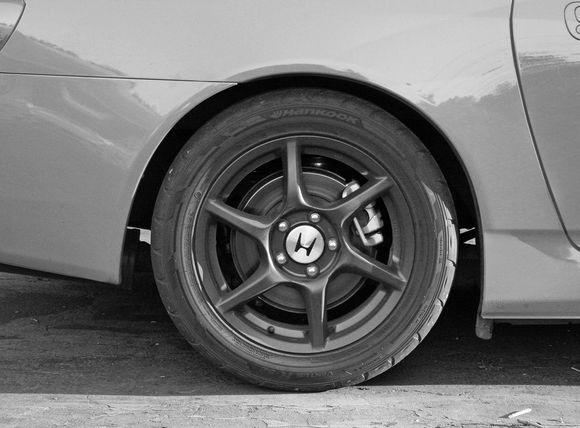 S2000_rear_w_bw_LR.jpg