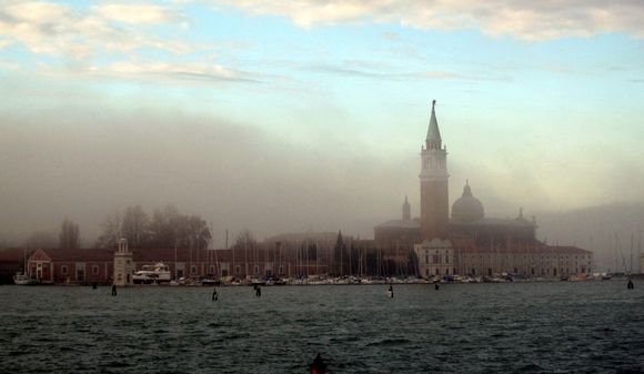 091 View across the lagoon.JPG