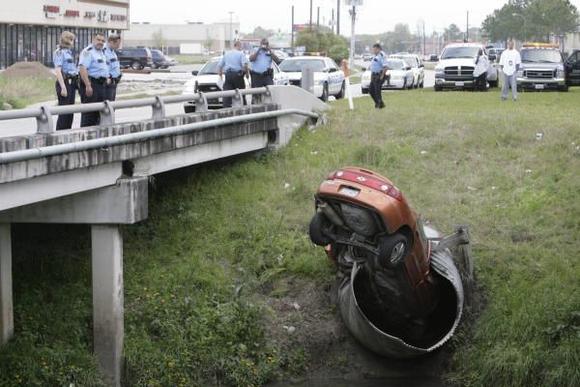 Car pipe