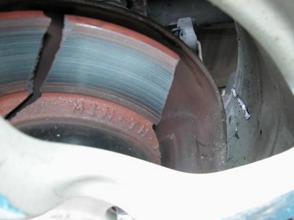 Crash cracked rotor.jpg