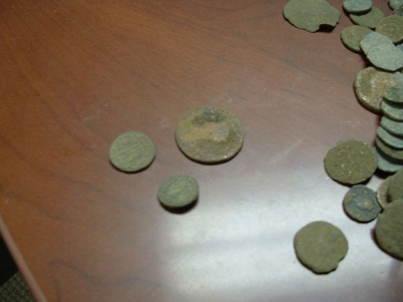 roman coins 005.jpg