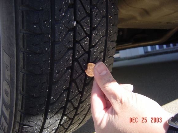 09 Tires left rear.jpg