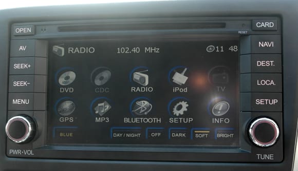 Anybody name which OEM stereo this is?