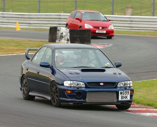 UK400 Impreza