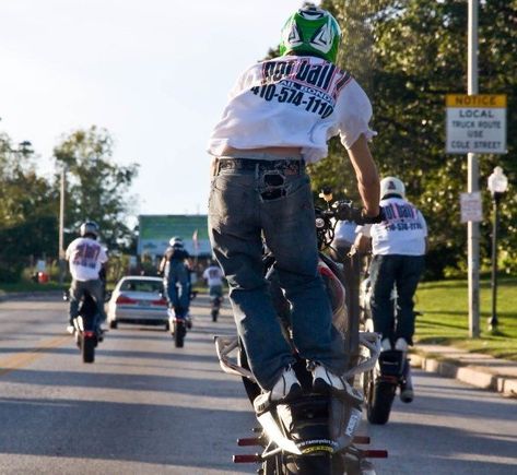 dirtygeorge seat stander