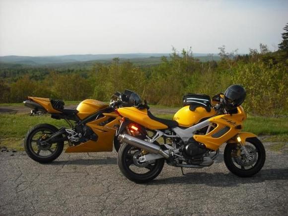 SH at Hogback MT, Vermont with my sons Triumph 675 Daytona