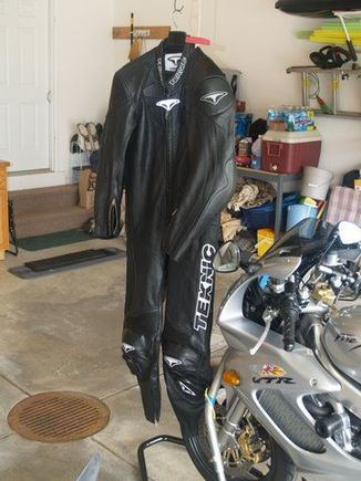 Like New One Piece Leather Suit, size 48 US/ 58 EUR