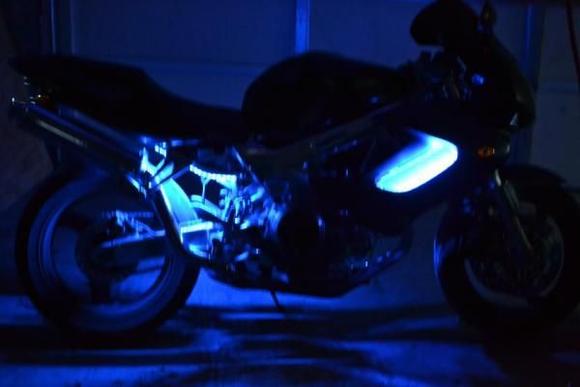 led2 also have strobes in the corners of the bike