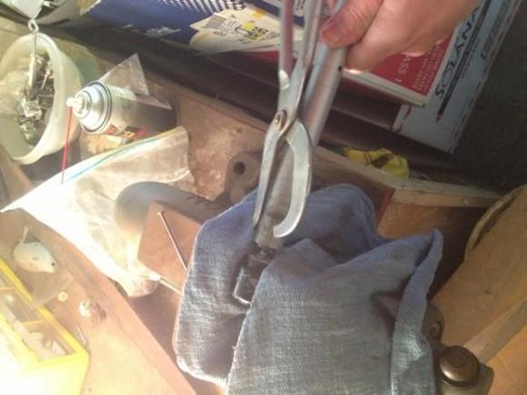 Bar end removal