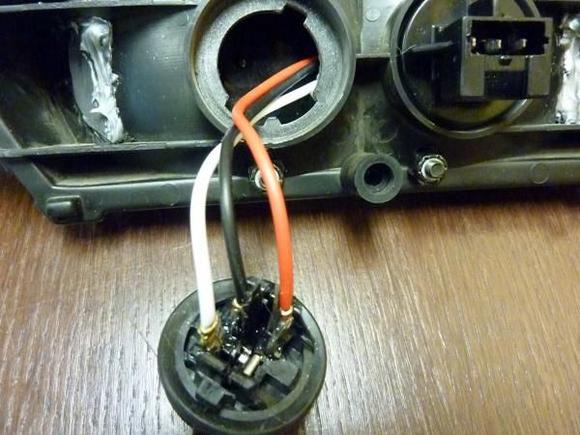 Solder and Hot Glue Stock Socket