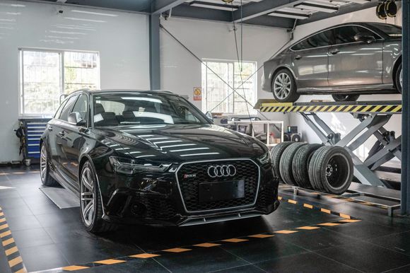Fi Exhaust x Audi RS6
