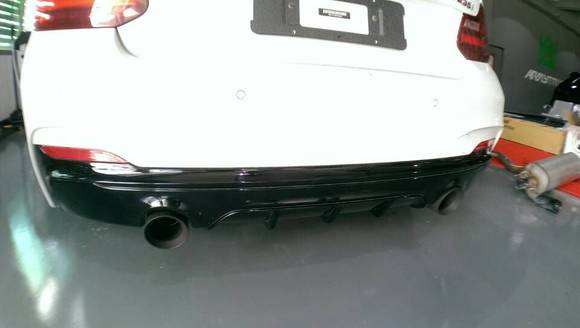 2014 BMW F22 M235i Armytrix Performance Valvetronic Exhaust System High flow down pipes Mid pipe Muffler Wireless remote control kits review price road sounds