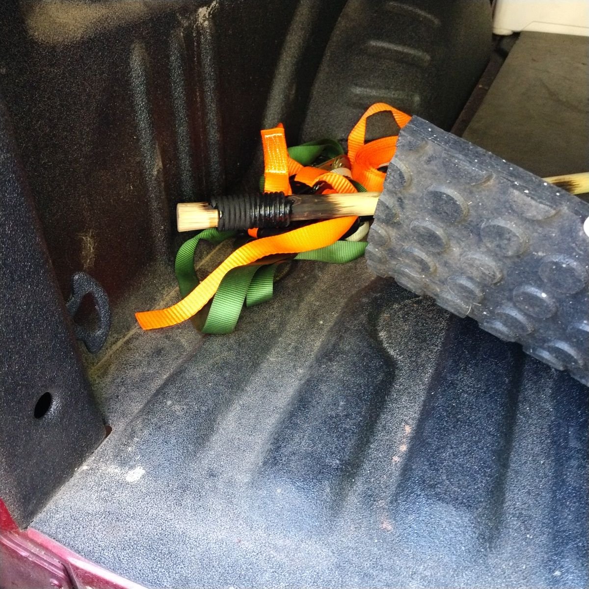 Roll n Lock Cover leaking water from the side rails The Hull Truth