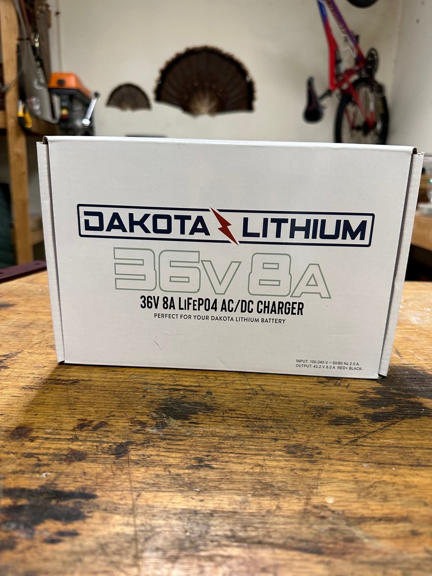 36V 8A Dakota Lithium LiFePO4 Battery Charger