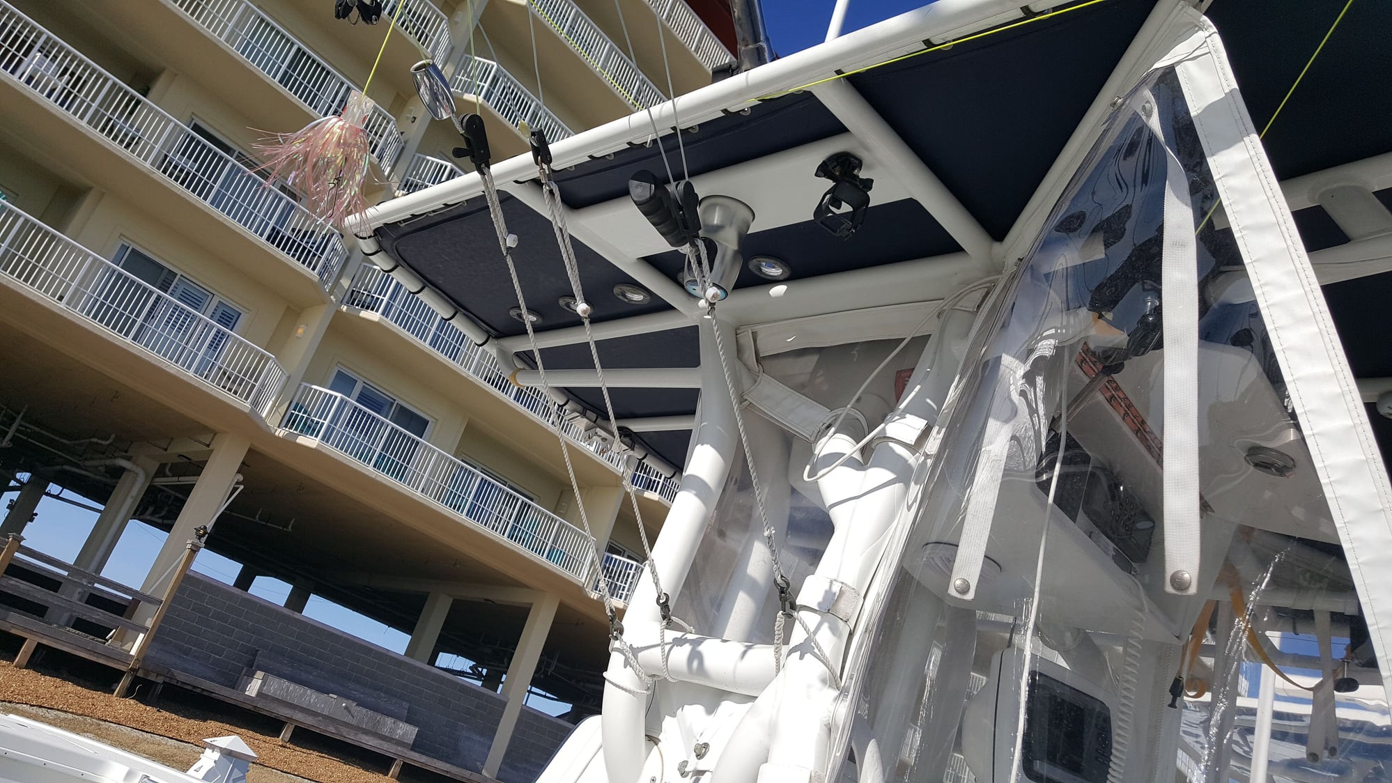 Outrigger rigging frustration - Page 2 - The Hull Truth - Boating and Fishing  Forum