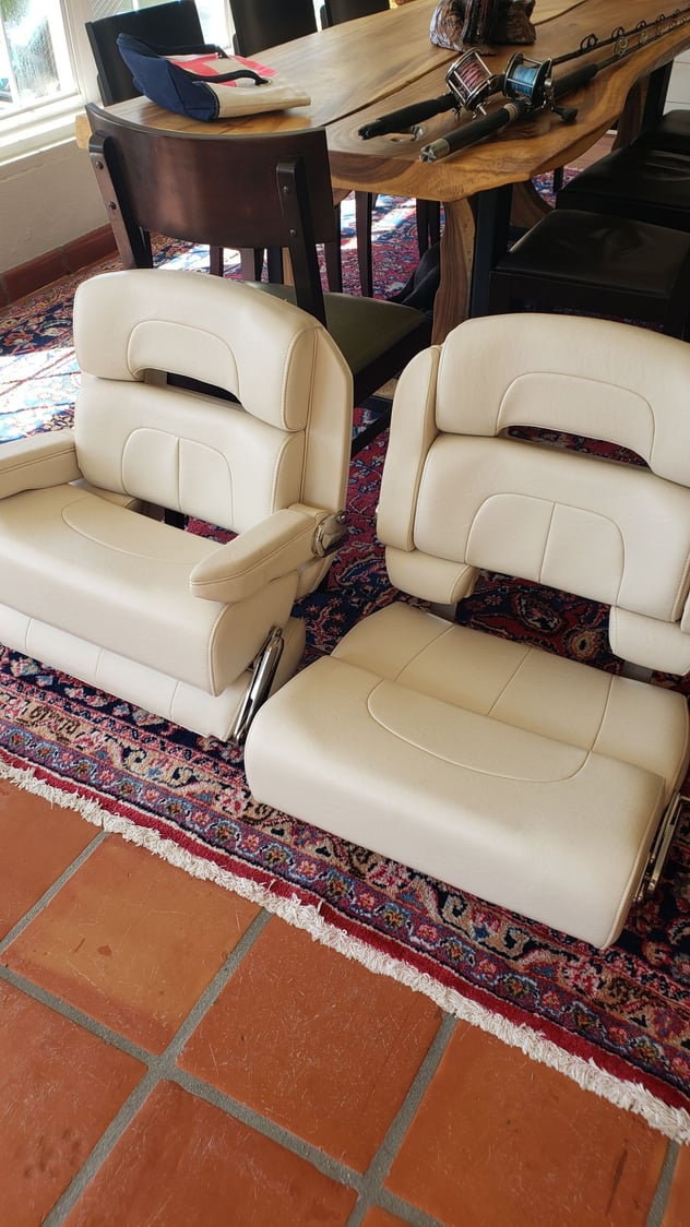 WTB. Helm seats - The Hull Truth - Boating and Fishing Forum